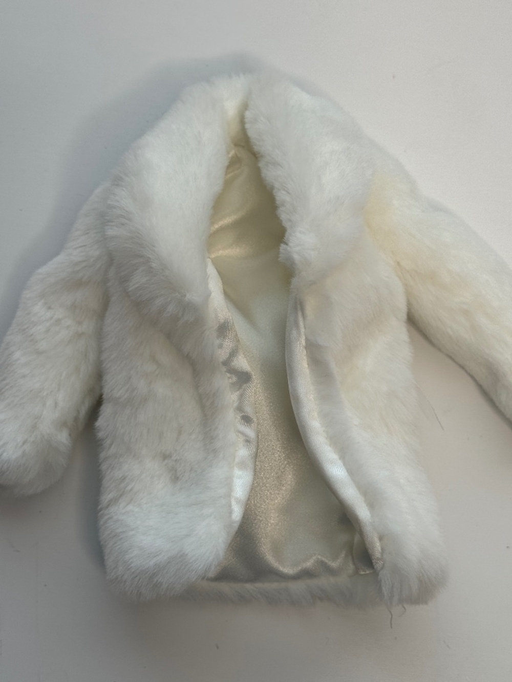 Baby Blue Fashion Doll White Fur Coat Jacket Integrity NU Face NU.Face NuFace FR